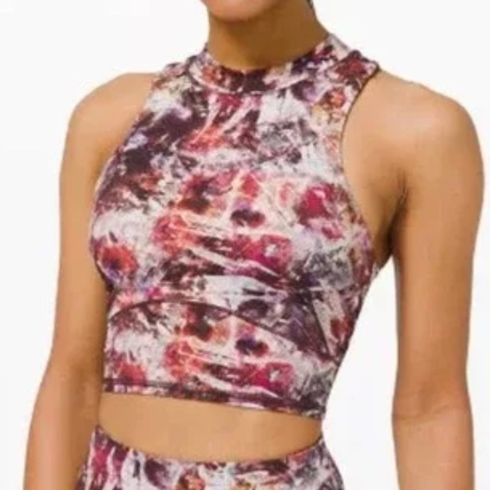 EUC Lululemon Top